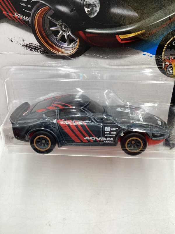 2017 Hot Wheels Super treasure Hunt STH Nissan Fairlady Z with protector Online