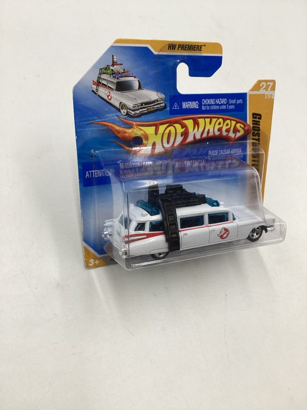 2010 HW Premiere  #027 ShortCard Ghostbusters ecto-1 with protector Online Hot Sale