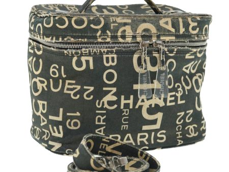 CHANEL Bycy Vanity Cosmetic Pouch Canvas Black CC  bs11565 Hot on Sale